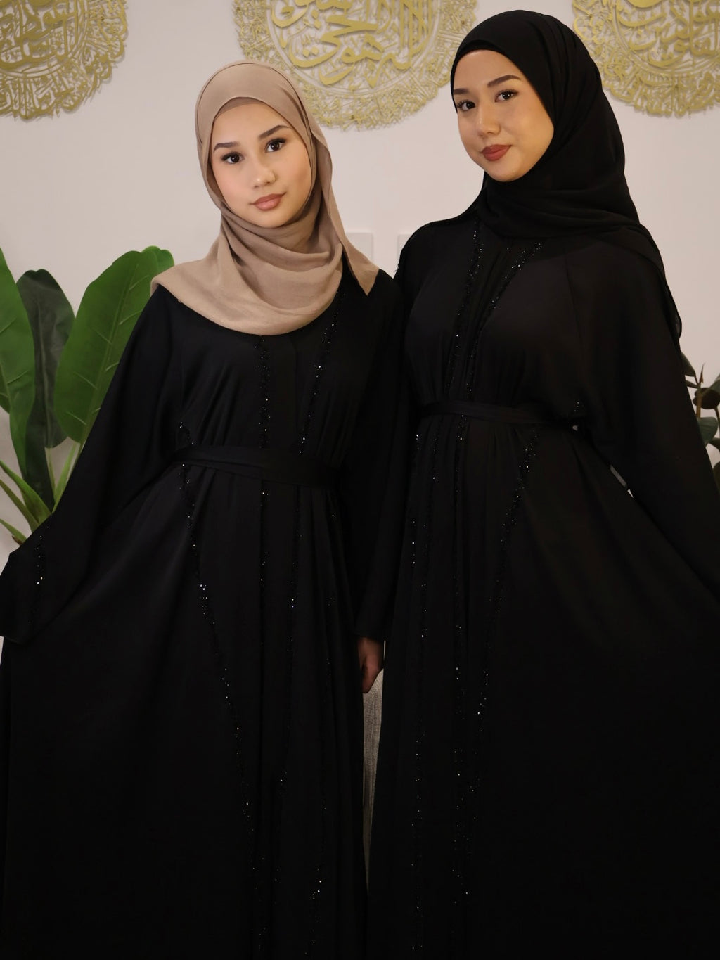 Zayna Abaya