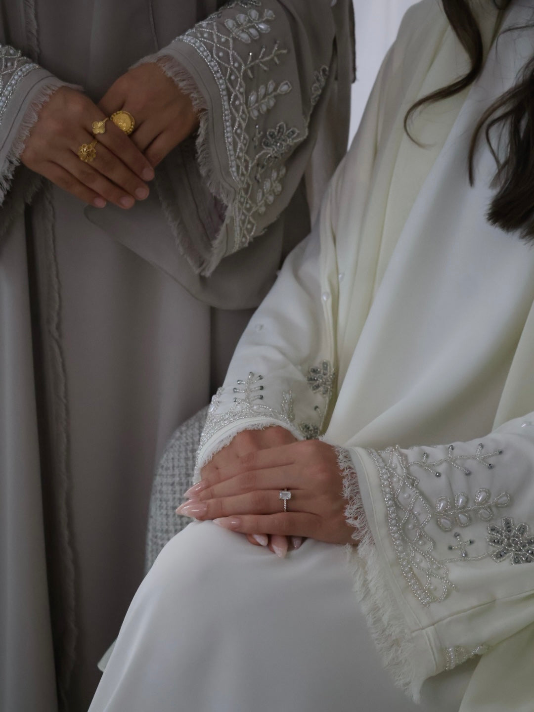 Alina Abaya Set - White