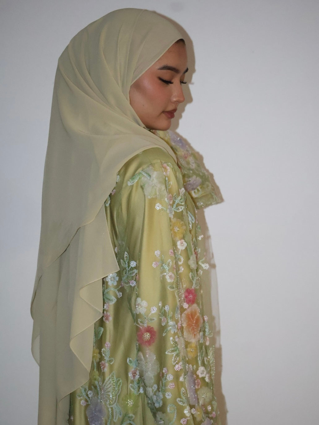 Parisa Abaya - Lime