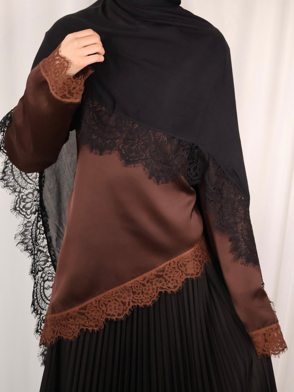 Layla Lace Top - Brown