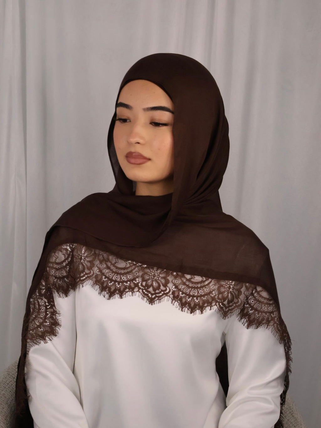 Lace Modal Hijab - Brown (Preorder)