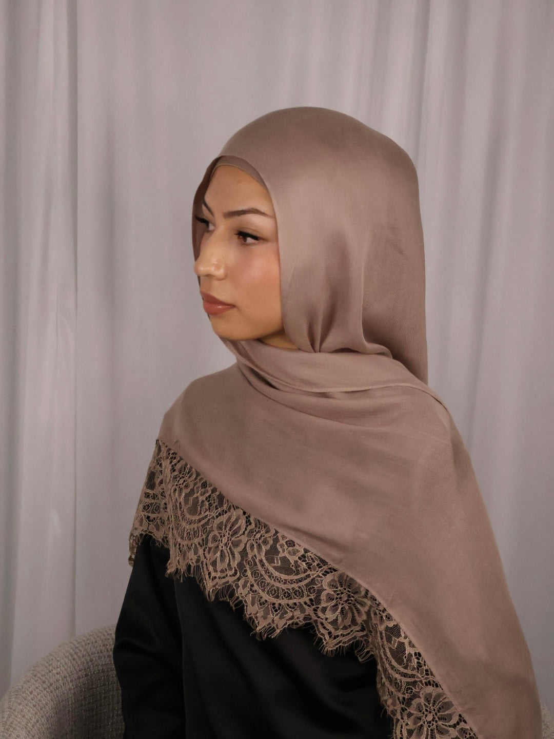 Lace Modal Hijab - Nude