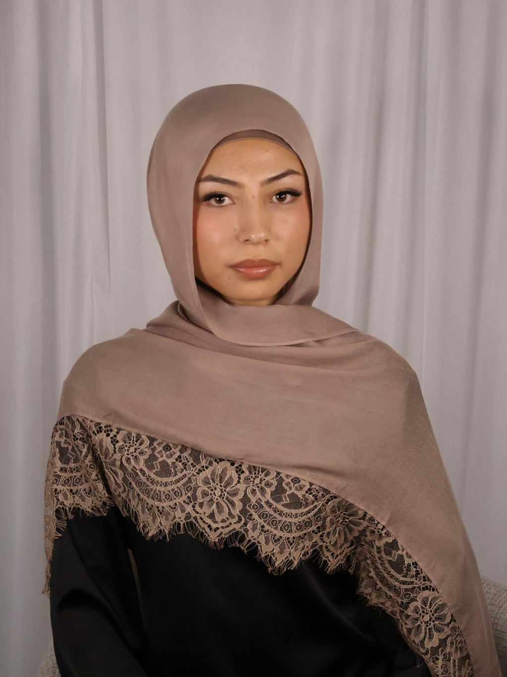 Lace Modal Hijab - Nude