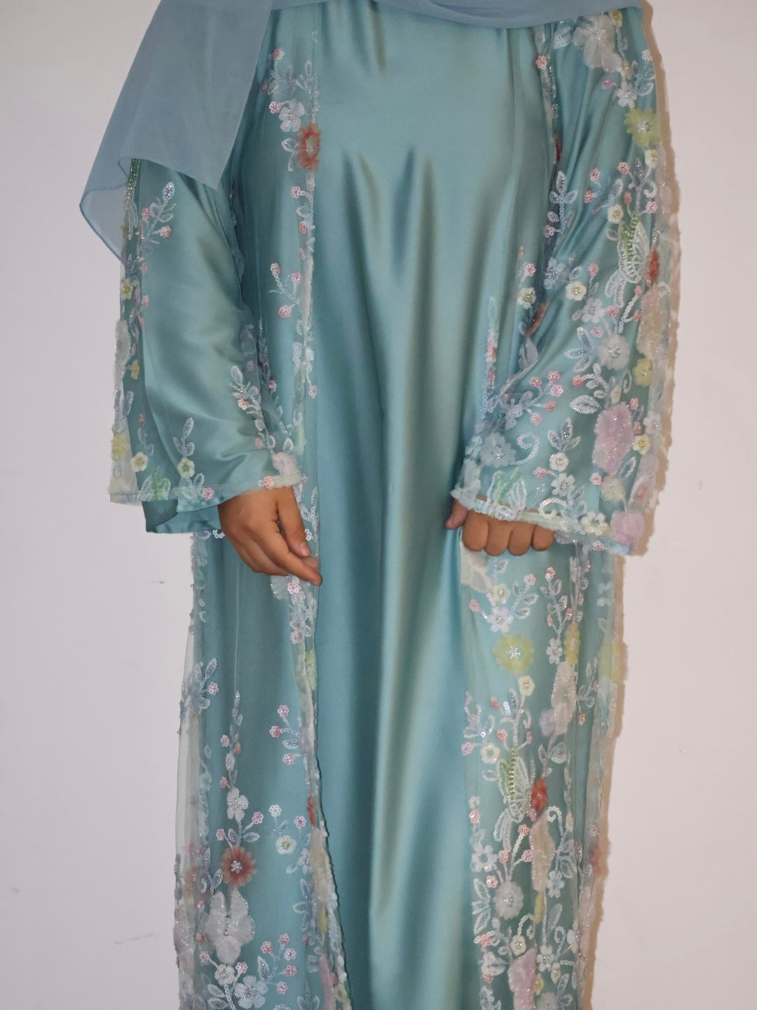 Parisa Abaya - Sky